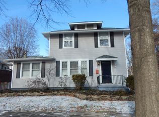 517 W Cedar St, Springfield, IL 62704