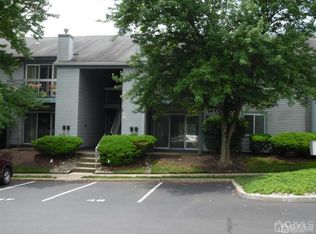 45 Beaconsfield Pl, Somerset, NJ 08873