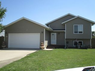 201 Jessica St, Worthing, SD 57077