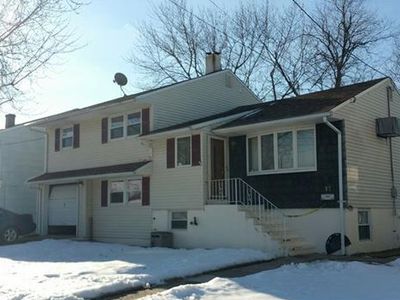 11 Ginda Ave, Carteret, NJ, 07008