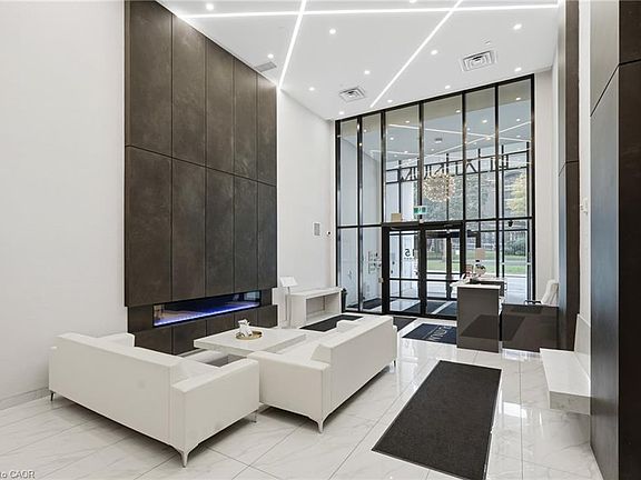 3rd image of 15 Queen St S #704