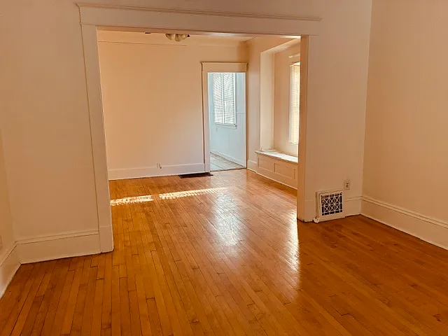 2931 W Chambers St #2933 — Photo 7