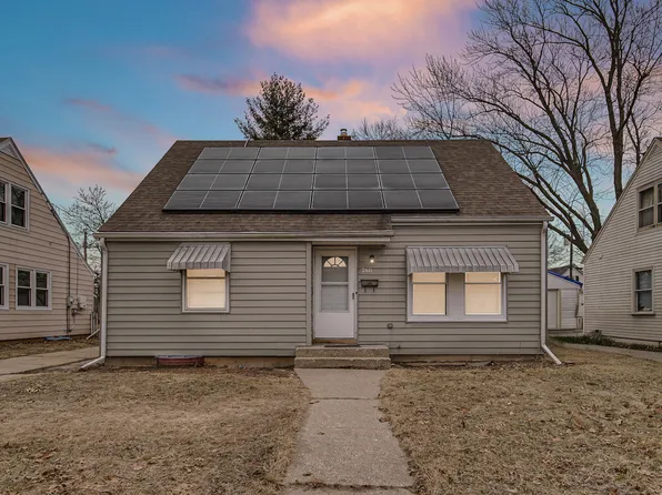 2611 Ellen Ave #1, Rockford, IL 61101