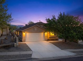 6031 Maddux Pl NW, Albuquerque, NM 87114