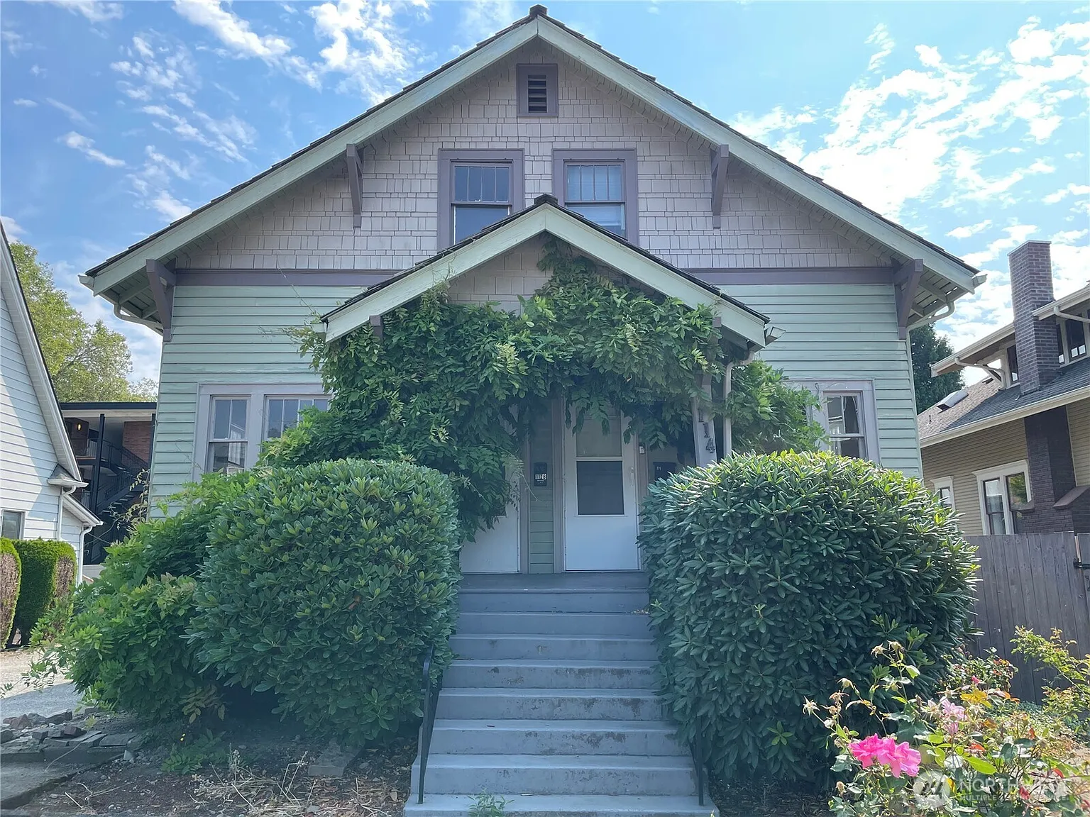 3 bed, 1.0 bath, $2,300 — Photo 1