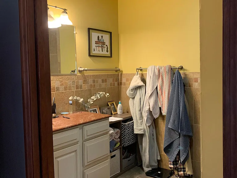 2738 W Lydius St — Photo 26