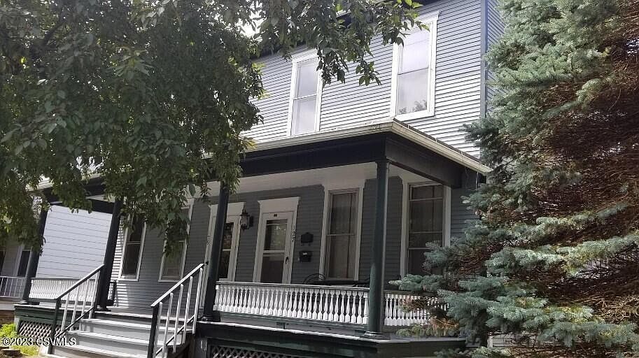 1st image of 125 N 2nd St APT 1