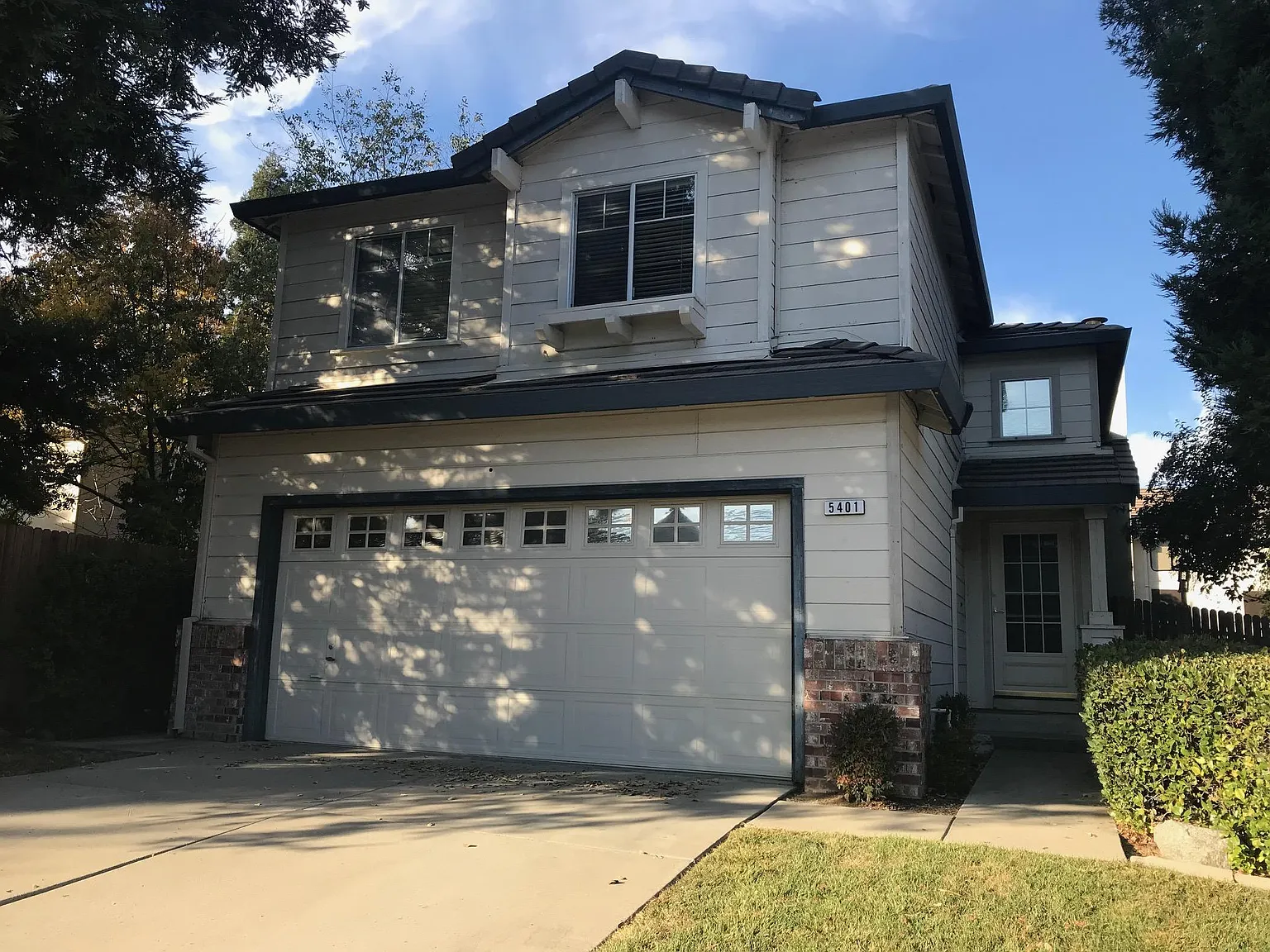 5401 Silver Poplar Ln photo 1