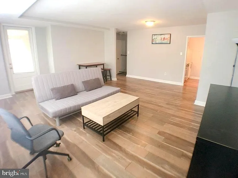1111 Arlington Blvd #319 — Photo 21