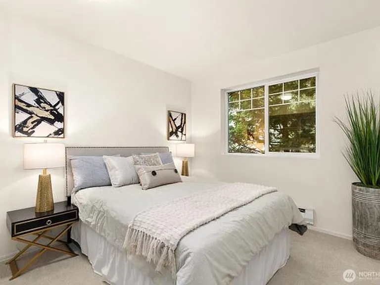 18501 SE Newport Way #H237 — Photo 15