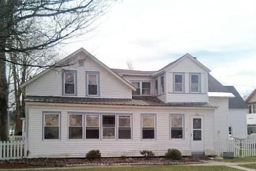 2nd image of 31 Cherry St