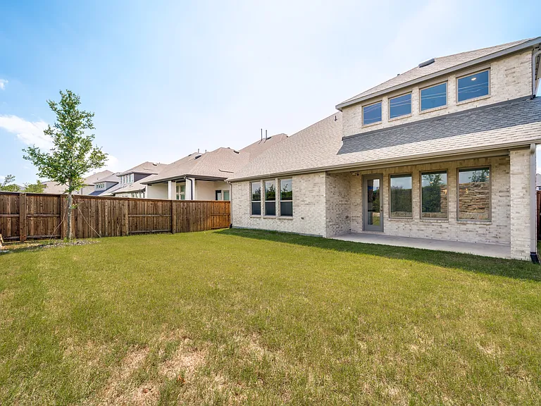 1240 Crescent Ln — Photo 19