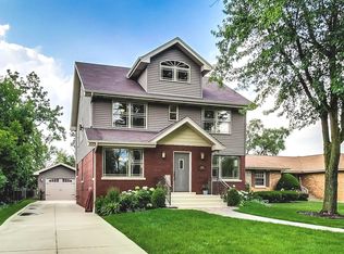 8621 Riverside Ave, Brookfield, IL 60513