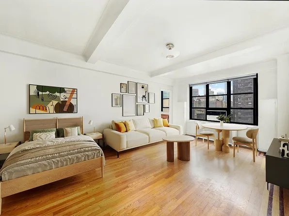 235 E 22nd St APT 9M, New York, NY 10010