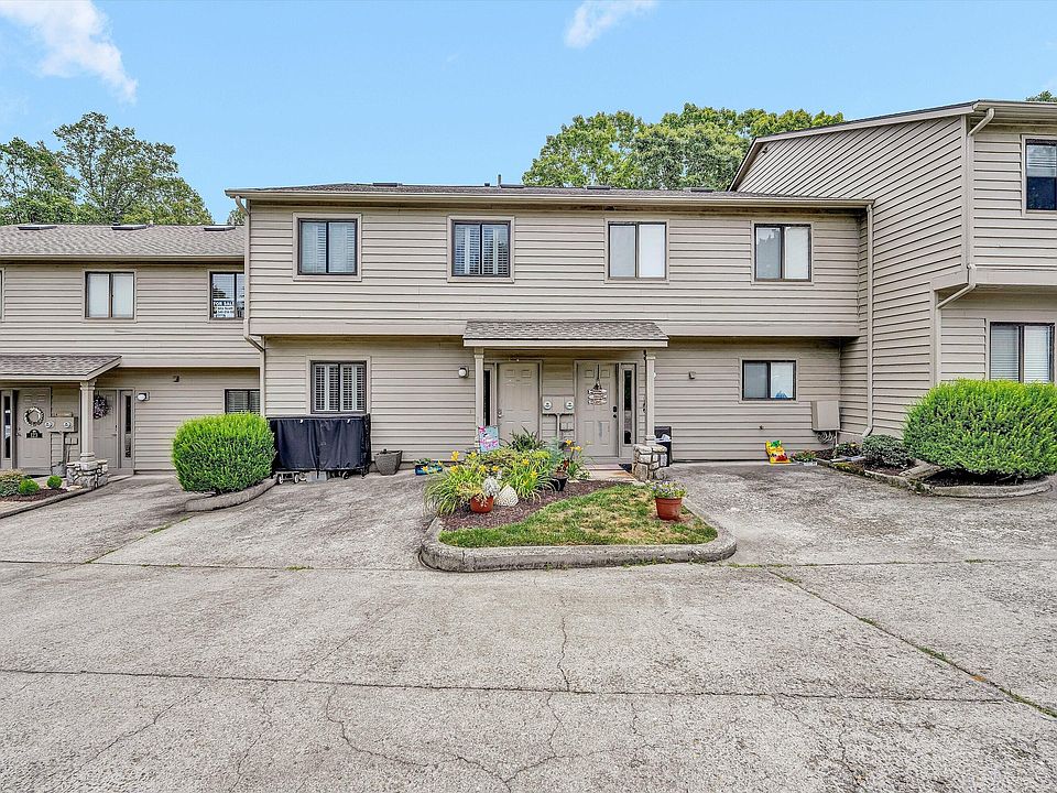 1st image of 219 Shoreline Marina Cir Unit 121