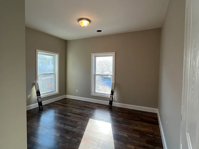 76 Mount Vernon St #1 — Photo 18