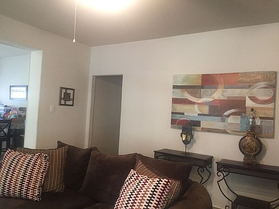 5th image of 13015 Cherton Ct
