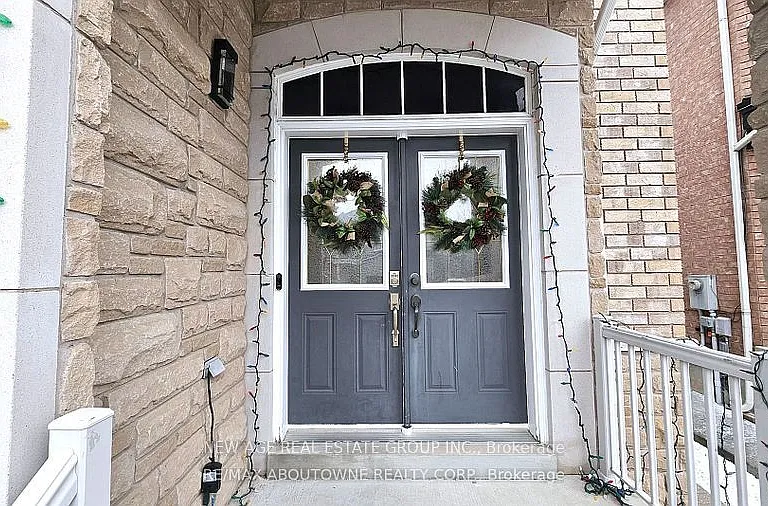 42 Ozner Cres — Photo 5