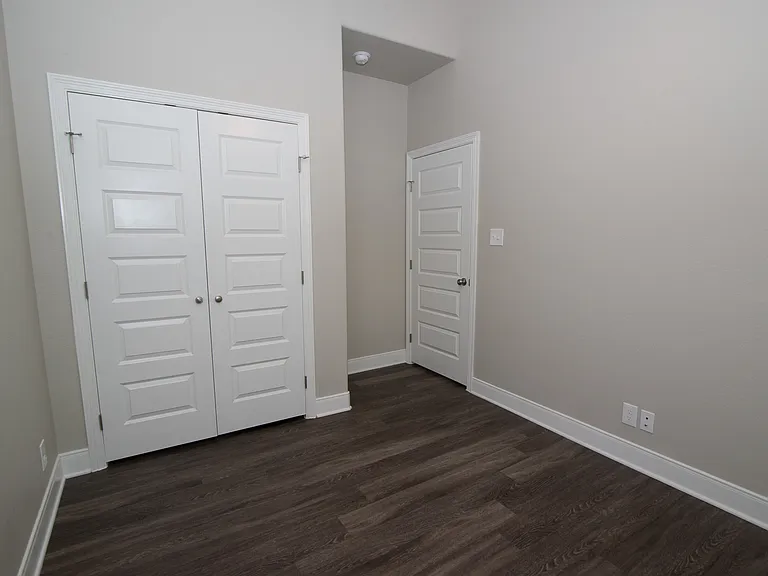 701 Hereford St #A — Photo 9