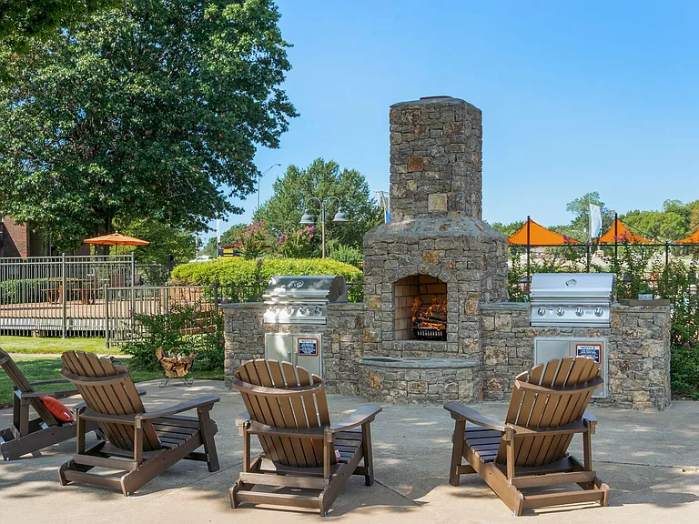 Echo Trail Apartments - Lease Today & Save $300 OFF Move-In Costs! — Photo 81