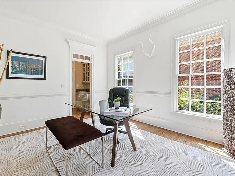 1124 Moores Mill Rd NW — Photo 9