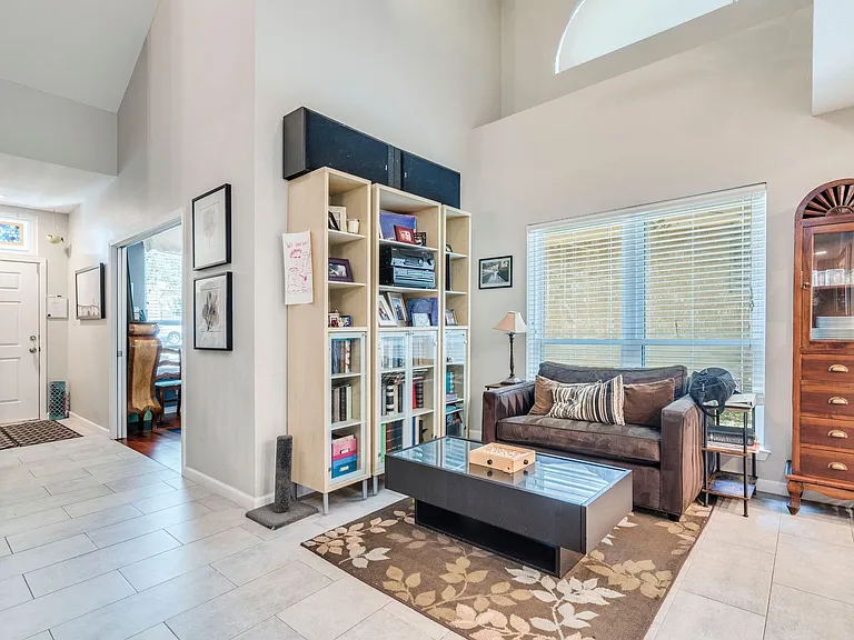 10803 Sans Souci Pl — Photo 8