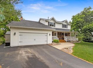 12898 Essex Way, Apple Valley, MN 55124