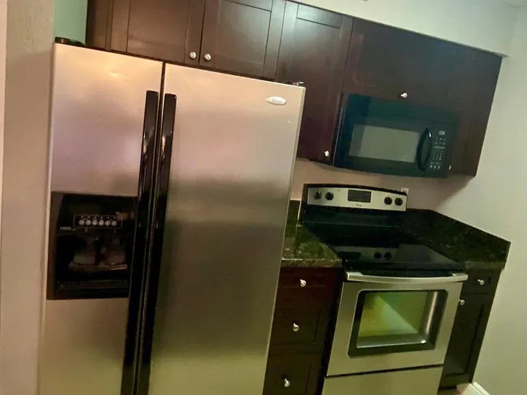 2851 N Oakland Forest Dr #108 — Photo 9