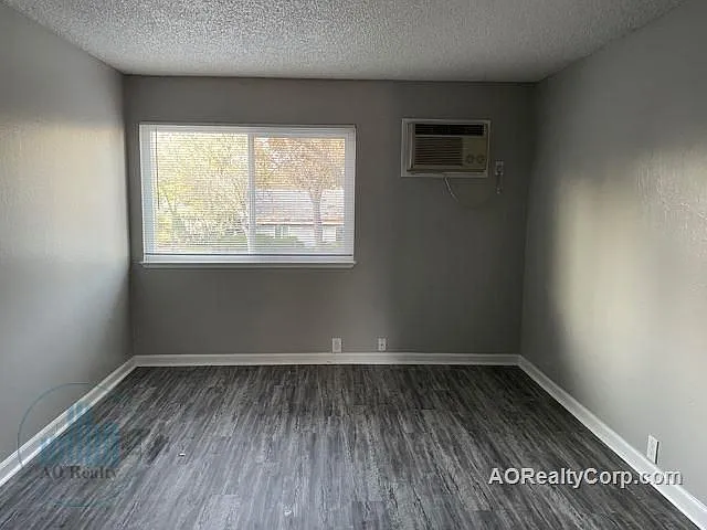 337 J St #102 — Photo 39
