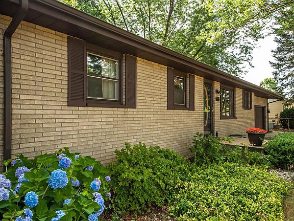 2nd image of 5463 Ivy Dr