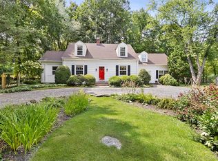 4 Oak Hill Rd, Chappaqua, NY 10514