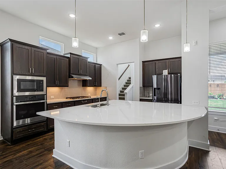 6721 Empresa Dr — Photo 10