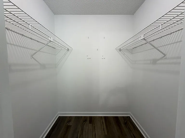 109 Tamara Ct — Photo 11