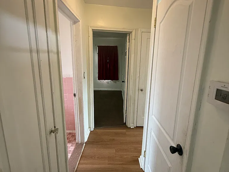 9030 Plainview Ave — Photo 6