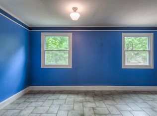 4016 Charlotte St, Kansas City, MO 64110