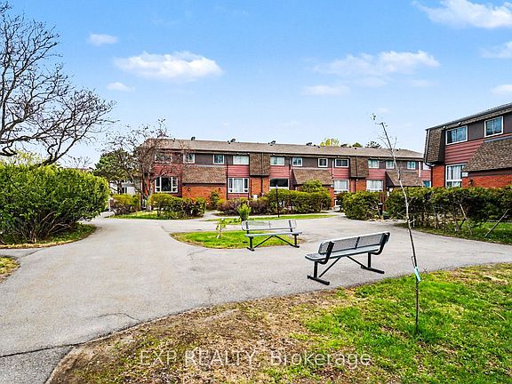 2nd image of 7 A Banner Rd