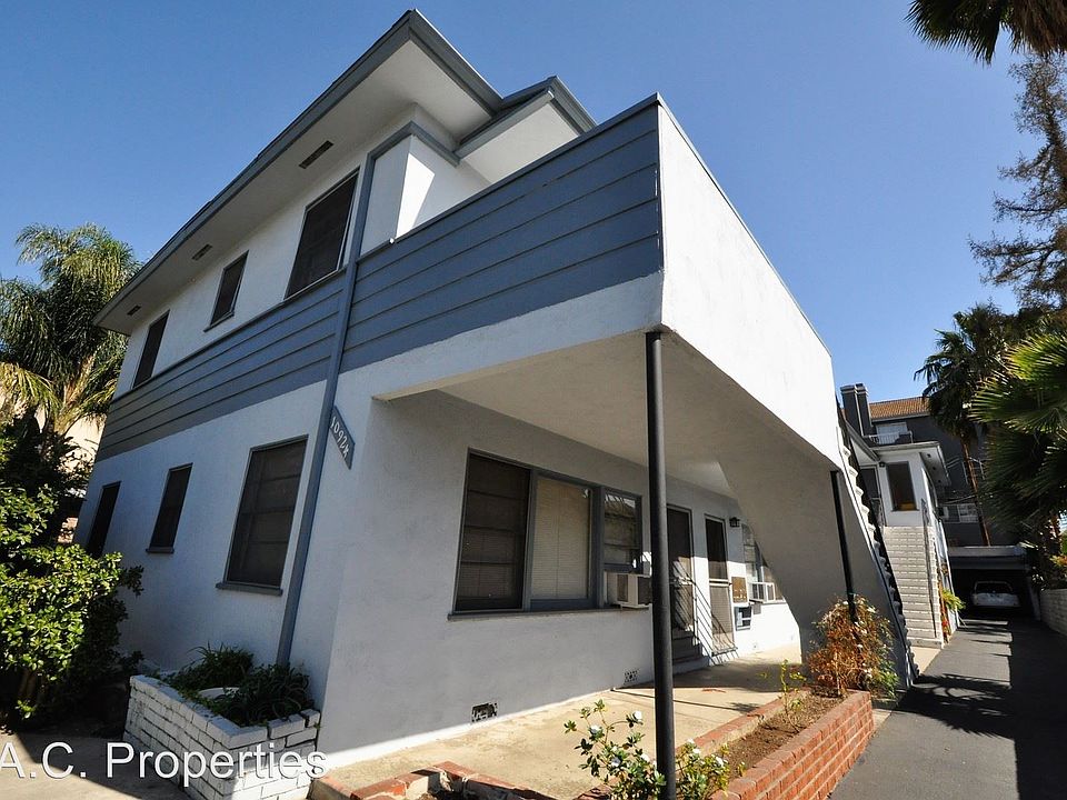 1st image of 10924 Camarillo St APT 07