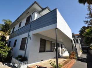 10924 Camarillo St APT 07, North Hollywood, CA 91602