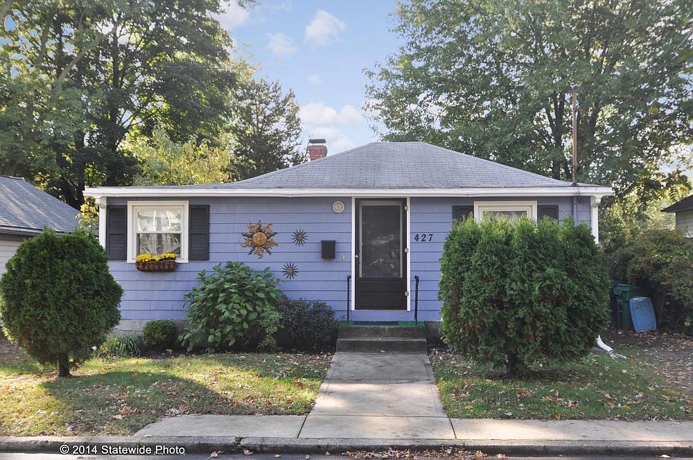 427 Pequot Ave, Warwick, RI 02889 Zillow