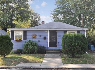 427 Pequot Ave, Warwick, RI 02889