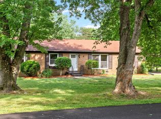 204 Maplewood Dr, Clarksville, TN 37042