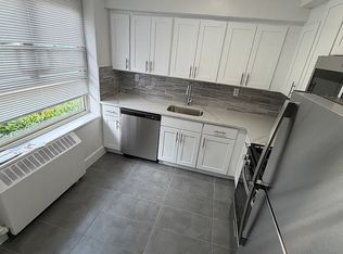 192-04D 71st Cres #L, Fresh Meadows, NY 11365