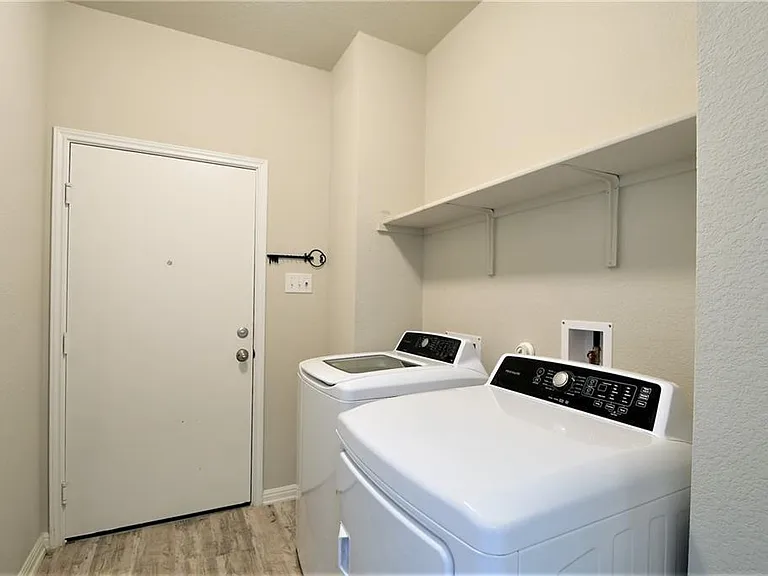 2812 Bridekirk Dr — Photo 17