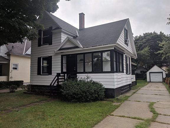 2nd image of 20 E 19th St
