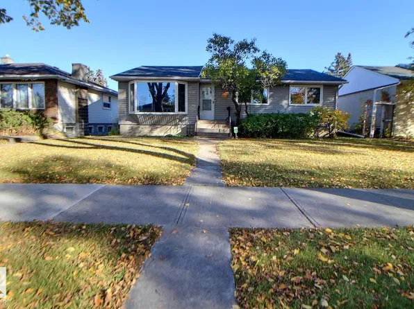 11511 135th St NW, Edmonton, AB T5M 1K9