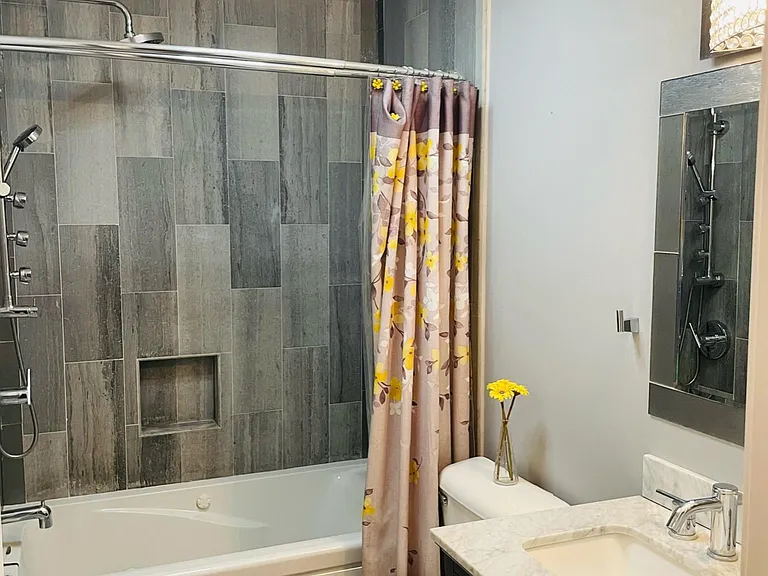 1097 Fairways Blvd — Photo 10