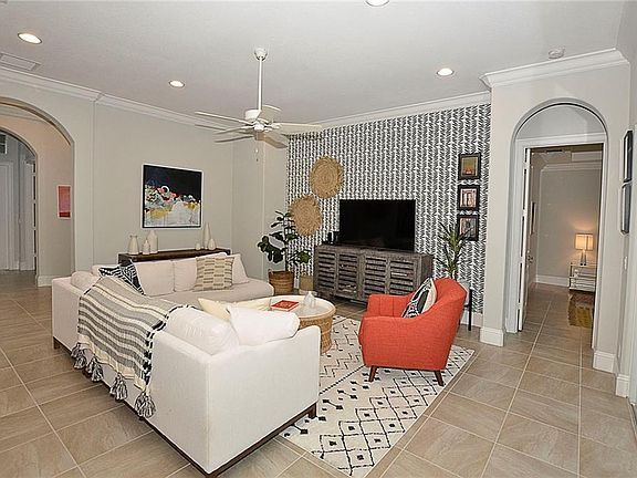 5th image of 1607 Baseline Ln