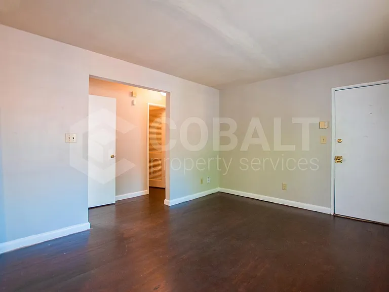 954 Saint Charles Ave NE #2 — Photo 4