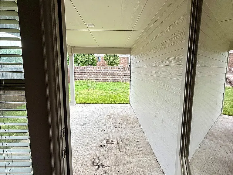 1124 Blue Ridge Pl — Photo 7