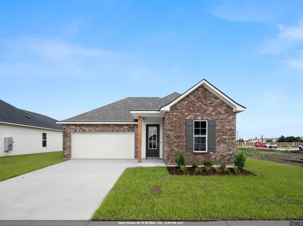 10035 Pelican Pointe Ln, Baton Rouge, LA 70810